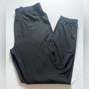 New Balance Mens XL 18/20 Black Athletic Joggers Training Pants Zipper Pocket‎
